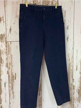Dockers, Smart Flex Straight Fit Navy Pants, Size 32. In excellent condition!